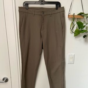 Tan lululemon Men's Commission Slim 32"